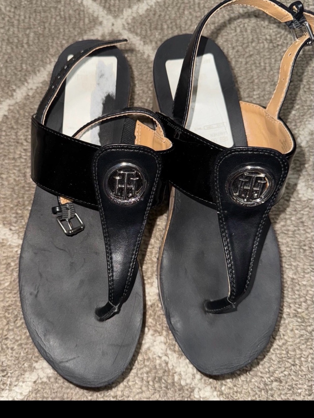 Tommy Hill Finger Black Sandals with Logo Detail size 8.5 - Picture 4 of 4